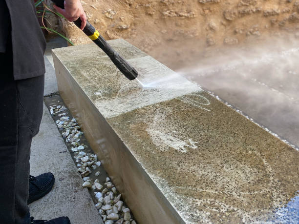Best Concrete Pressure Washing  in French Mp, CA